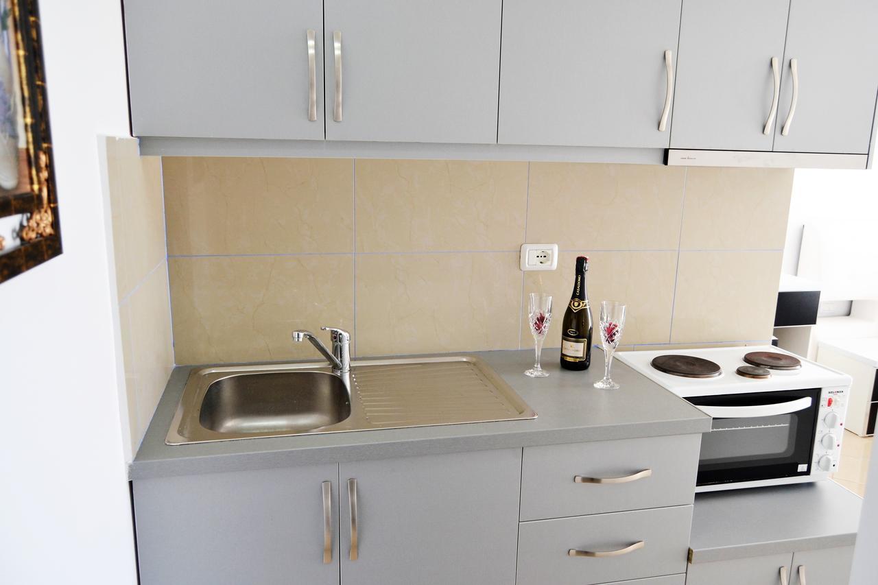 Noah Apartaments Sarandë Exterior foto